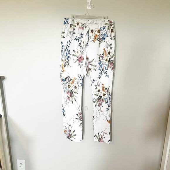 TINA Stephens Pants - Tina Stephens Collins Floral Stretch‎ Tie Waist
Pant white